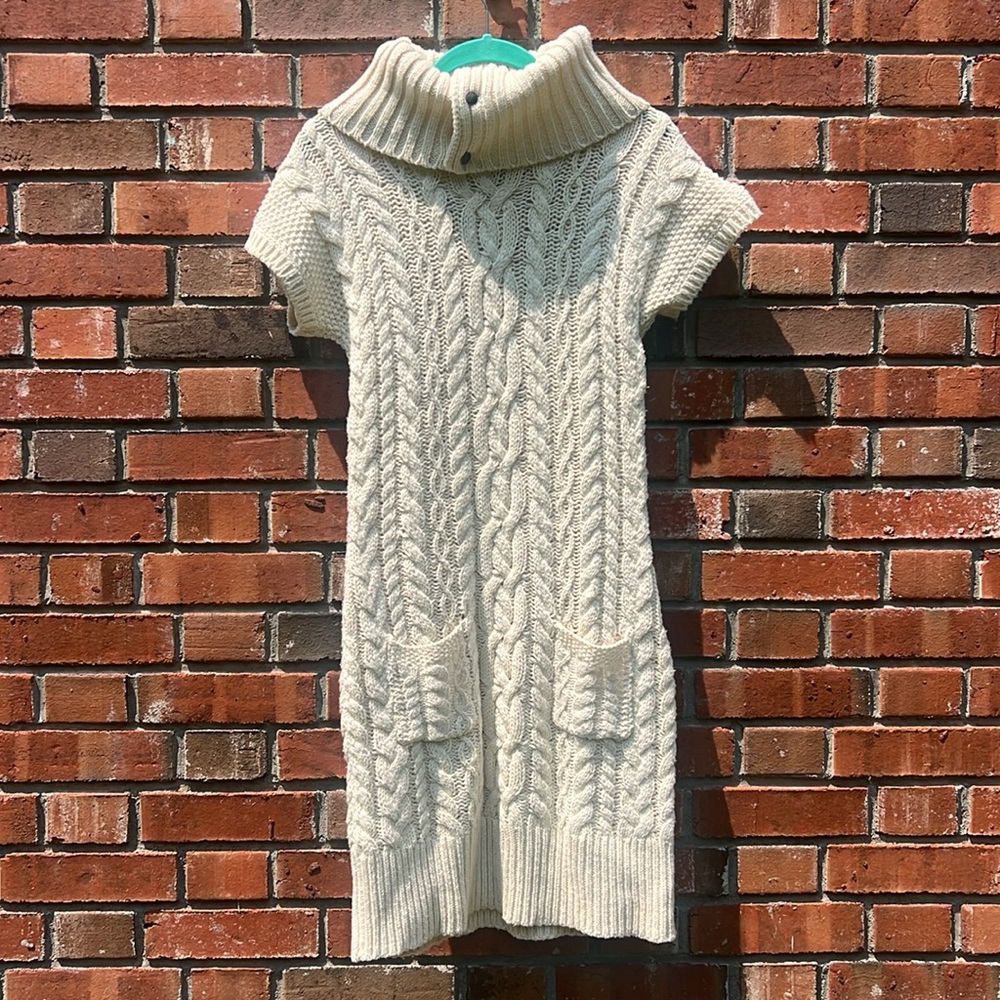 Ralph Lauren Girl’s Cable Knit Sweater Dress Size 16